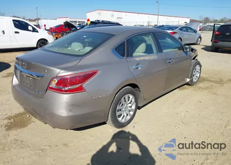 2013 Nissan Altima 2.5 z USA, uszkodzony, nr VIN 1N4AL3AP7DC105881